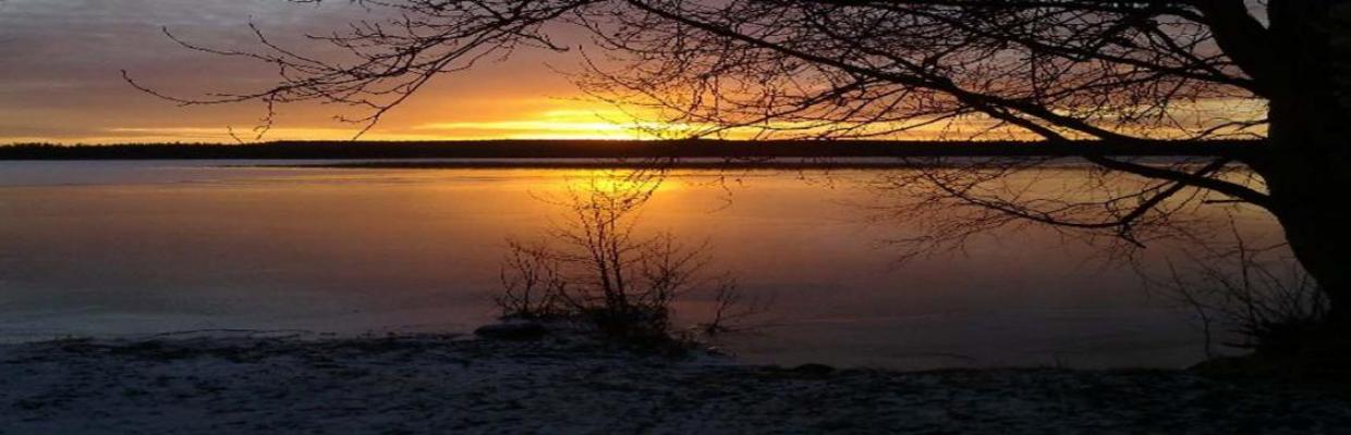 Auringonlasku Kivijärvellä