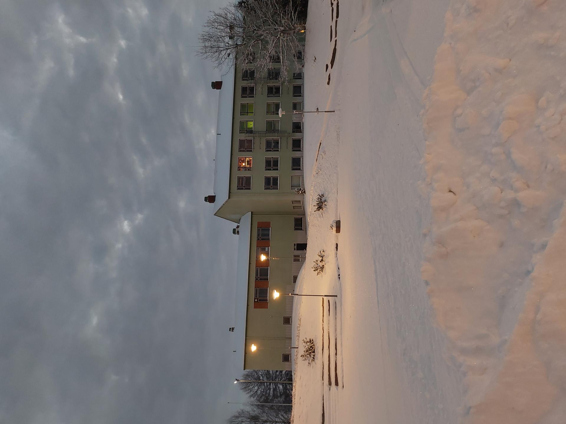 Kivijärvi-talolla yhteiset syntymäpäiväjuhlat avoin tilaisuus
